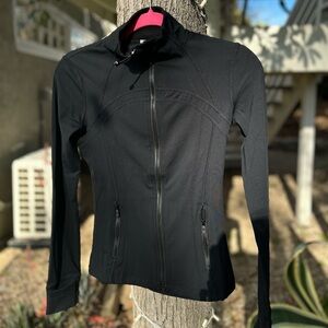 Lululemon Define Jacket size 4